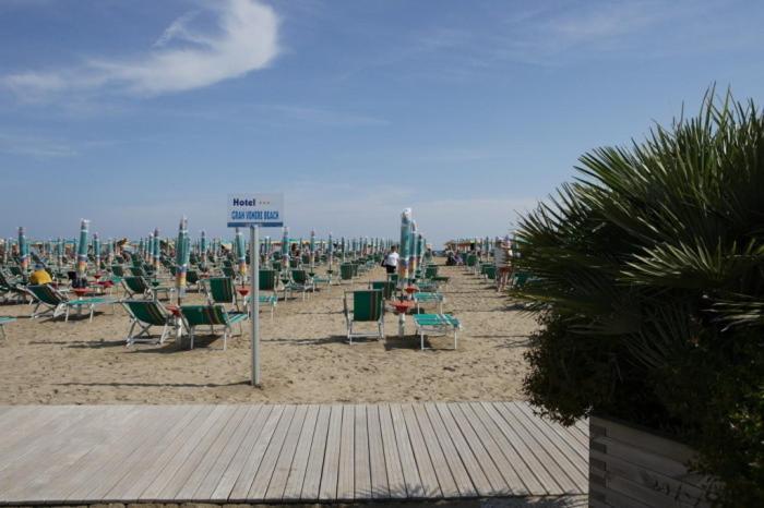Hotel Gran Venere Beach 3 Superior Бибионе Экстерьер фото