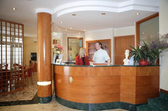 Hotel Gran Venere Beach 3 Superior Бибионе Экстерьер фото