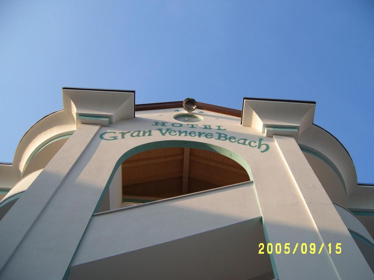 Hotel Gran Venere Beach 3 Superior Бибионе Экстерьер фото