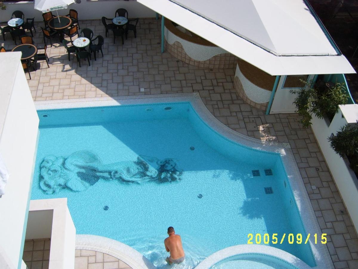 Hotel Gran Venere Beach 3 Superior Бибионе Экстерьер фото