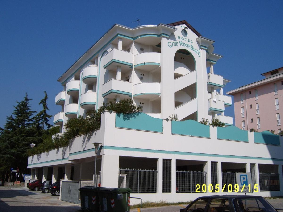 Hotel Gran Venere Beach 3 Superior Бибионе Экстерьер фото